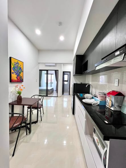 Modern 1-Bedroom Apartment with Private Balcony in Nam Viet A