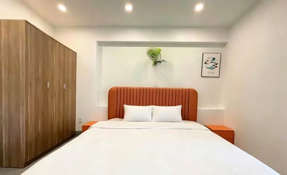 Cozy Fully Furnished 1-Bedroom Apartment near My Khe Beach