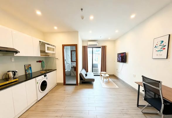 Cozy Fully Furnished 1-Bedroom Apartment near My Khe Beach