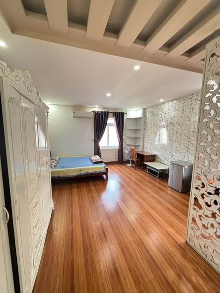 Fully Furnished Van Cao Studio