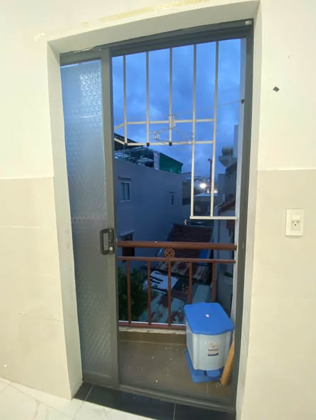 Ho Xuan Huong 1BR Apt - Available Now