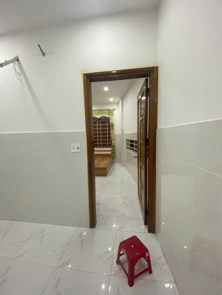 Ho Xuan Huong 1BR Apt - Available Now