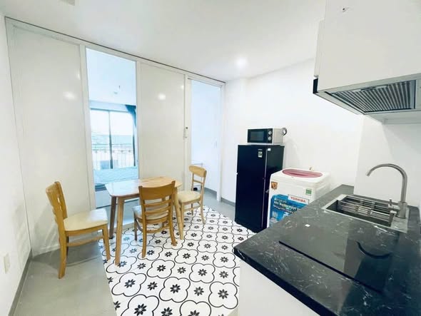 Fully Furnished 1-Bedroom Apartment with Balcony in An Thuong