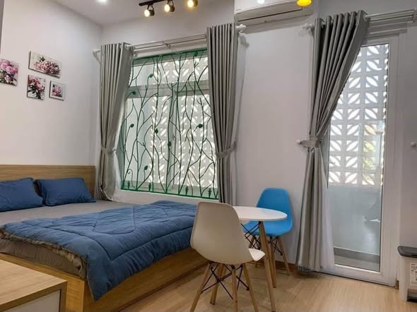 Fully Furnished Ground-Floor Studio in Hai Chau City Center