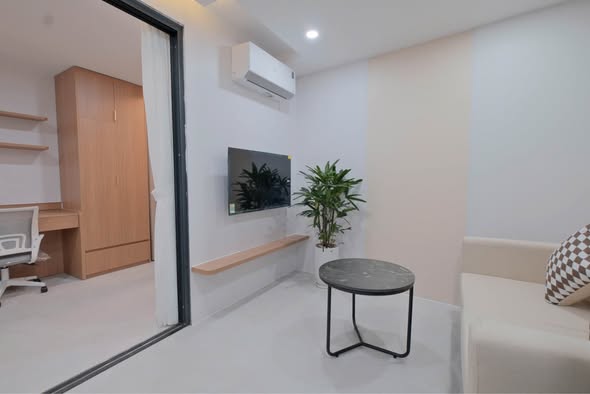 Ground-Floor Apartment on Duong Thi Xuan Quy