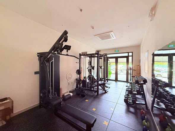 Luxury Fully Furnished 2-Bedroom Apartment with Gym near Da Nang Airport