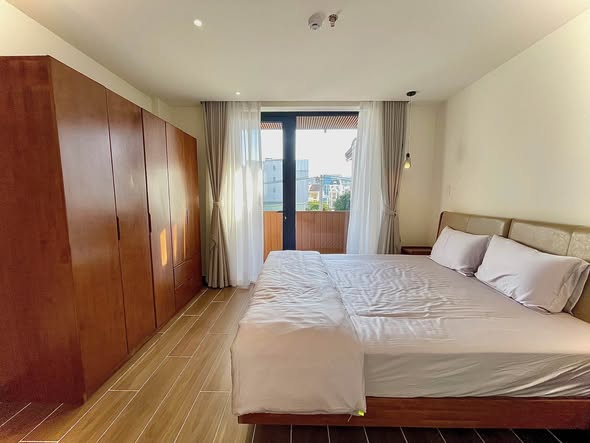 Luxury Fully Furnished 2-Bedroom Apartment with Gym near Da Nang Airport