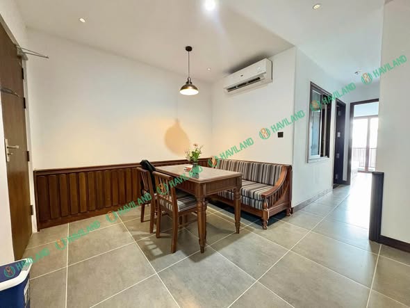 Beautiful Fully Furnished 2-Bedroom Apartment on My Da Dong 12