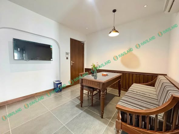 Beautiful Fully Furnished 2-Bedroom Apartment on My Da Dong 12