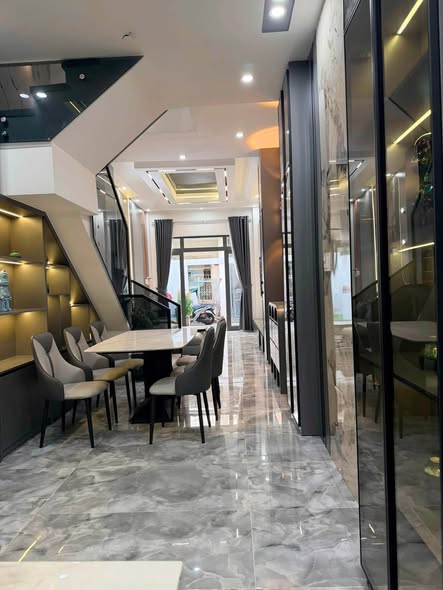 Fully Furnished 3-Bedroom 3-Storey House near AEON Mall on Hai Phong Street