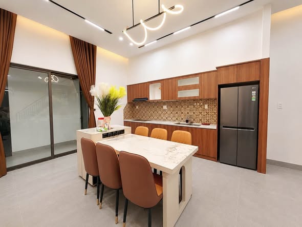Fully Furnished 3-Bedroom House near Nicholas International School in Hoa Xuan