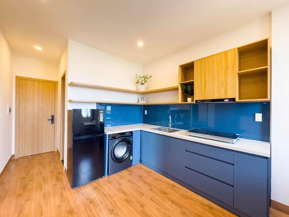 Brand-New Fully Furnished 2-Bedroom Apartment in Hoa Xuan