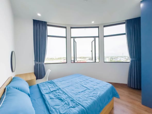 Brand-New Fully Furnished 2-Bedroom Apartment in Hoa Xuan