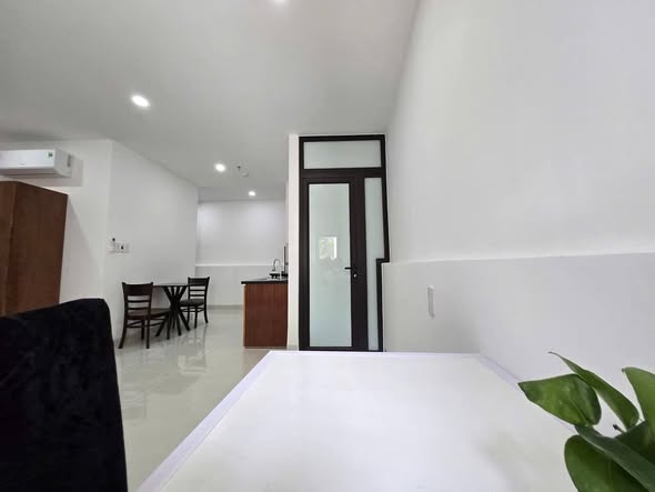 Fully Furnished Studio on Nguyen Dinh Chieu