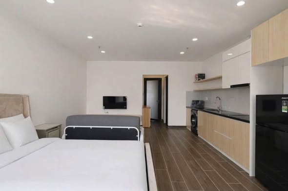 Brand-New Modern Studio on Doan Khue Street, Nam Viet A