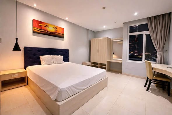 High-Floor Studio with Mountain View on Tran Hung Dao, Son Tra