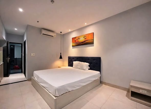 High-Floor Studio with Mountain View on Tran Hung Dao, Son Tra