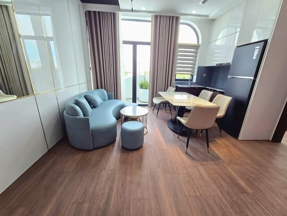 Brand-New Fully Furnished 2-Bedroom Apartment in FPT City