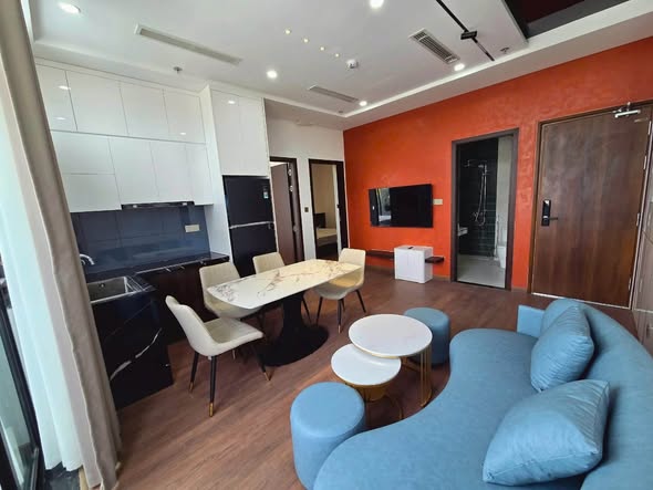 Brand-New Fully Furnished 2-Bedroom Apartment in FPT City