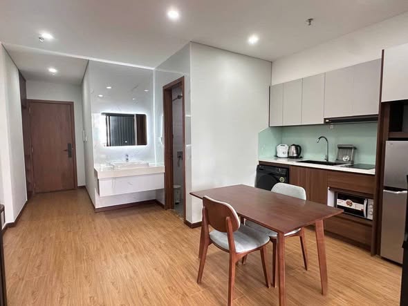 New 1-Bedroom Apartment with Balcony on An Thuong 33, My An