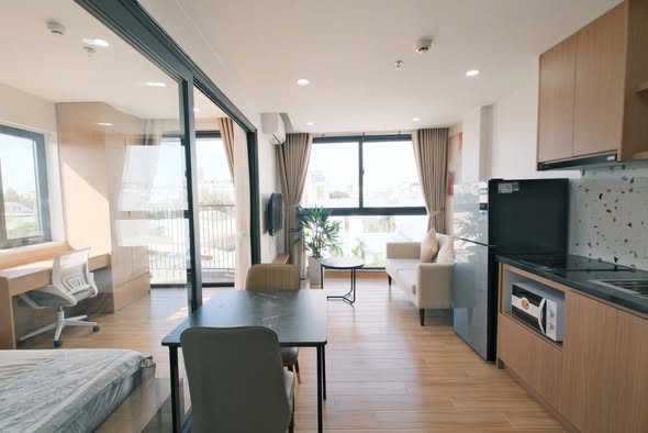 Fully Furnished 1-Bedroom Apartment with Balcony in My An