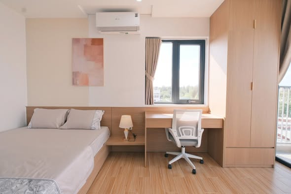 Fully Furnished 1-Bedroom Apartment with Balcony in My An