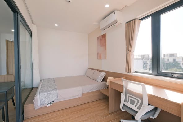 Fully Furnished 1-Bedroom Apartment with Balcony in My An