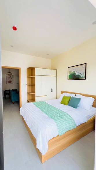 Brand-New Fully Furnished 1-Bedroom Apartment on Nguyen Quy Anh