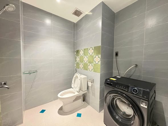 Spacious Fully Furnished 2-Bedroom Apartment on Mai Lao Bang, Hai Chau