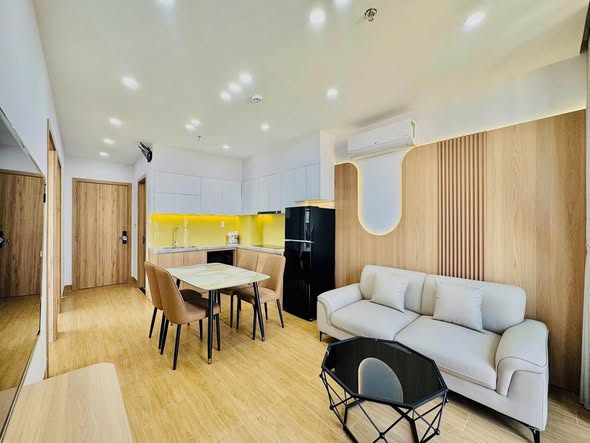 Fully Furnished 2-Bedroom Apartment with 2 Balconies on Doan Khue