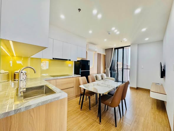 Fully Furnished 2-Bedroom Apartment with 2 Balconies on Doan Khue