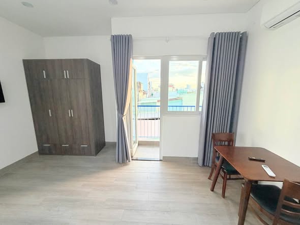 Fully Furnished Studio Apartment with Balcony on The Lu