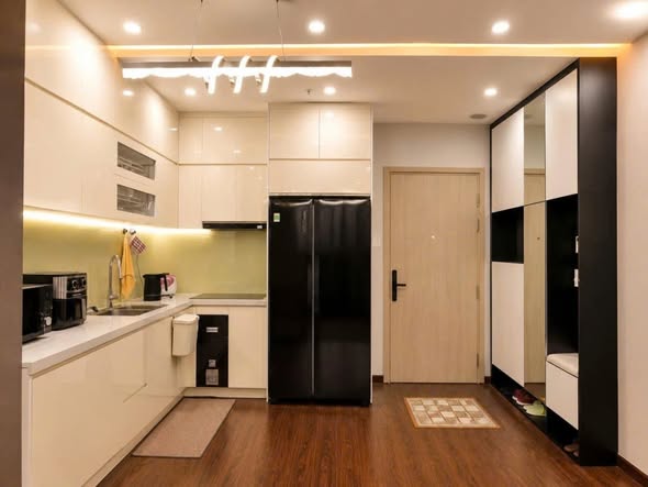High-Floor Studio with Sea and River View on the 23rd Floor