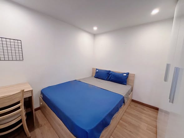 Fully Furnished 2-Bedroom Apartment on Vo Van Kiet, Son Tra